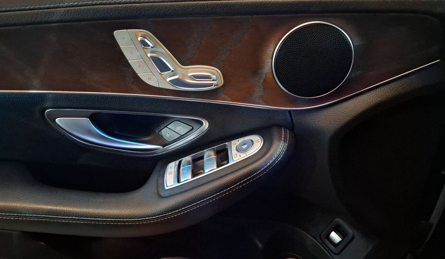 Mercedes Benz Clase C 2.0 200 EXCLUSIVE AUTO Sedan 2018