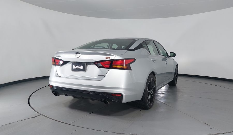 Nissan Altima 2.0 SR TURBO CVT Sedan 2023