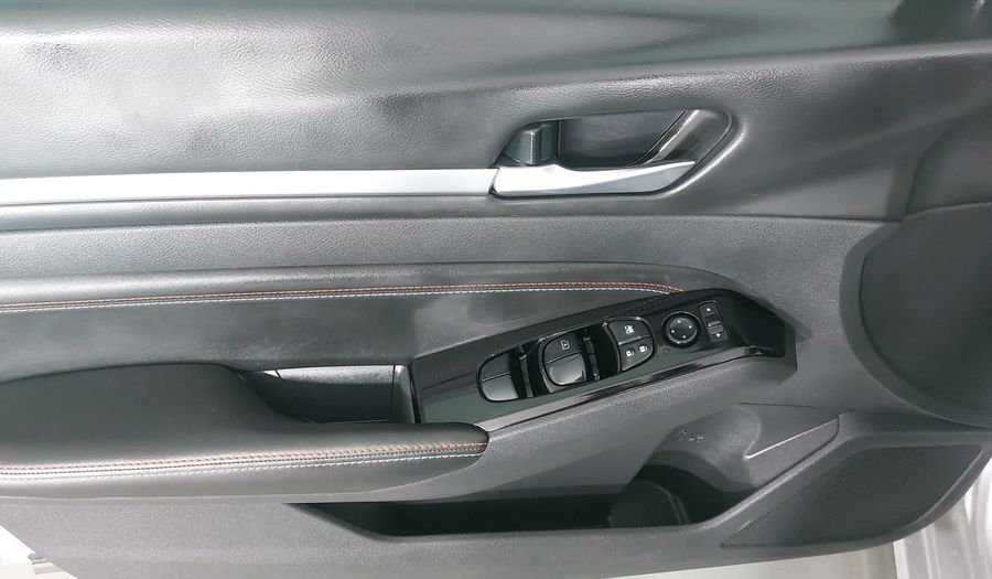 Nissan Altima 2.0 SR TURBO CVT Sedan 2023