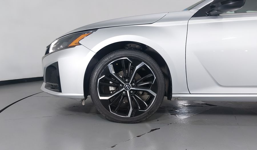 Nissan Altima 2.0 SR TURBO CVT Sedan 2023