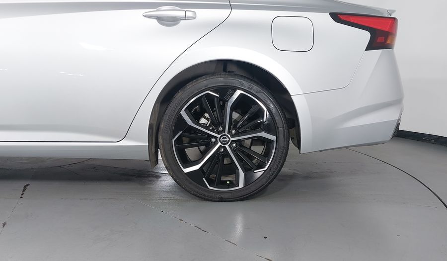 Nissan Altima 2.0 SR TURBO CVT Sedan 2023