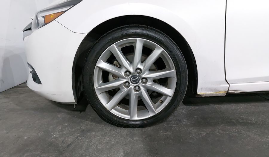Mazda 3 2.5 SEDAN S GRAND TOURING TA Sedan 2018
