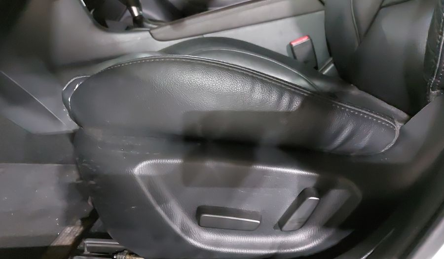 Mazda 3 2.5 SEDAN S GRAND TOURING TA Sedan 2018