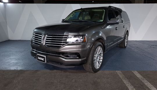 Lincoln • Navigator