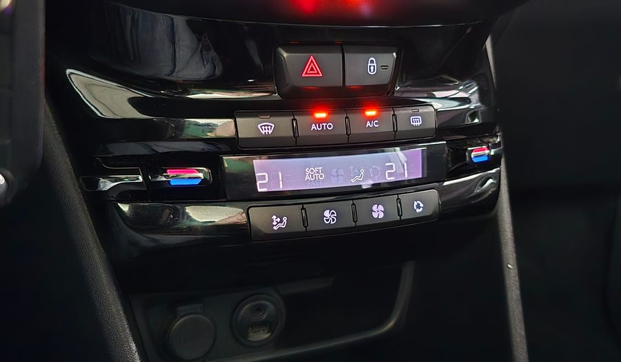 Peugeot 208 1.6 FELINE PACK CUIR Hatchback 2015