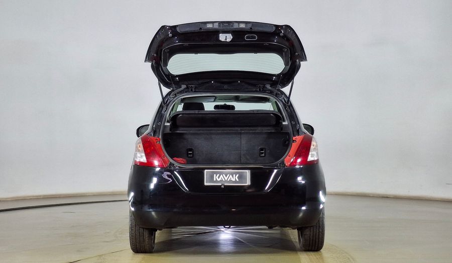 Suzuki Swift 1.4 GLX Hatchback 2014