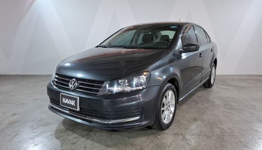 Volkswagen • Vento