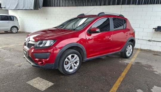 Renault • Sandero Stepway