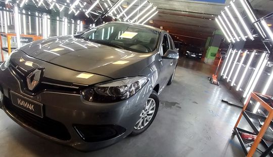Renault • Fluence