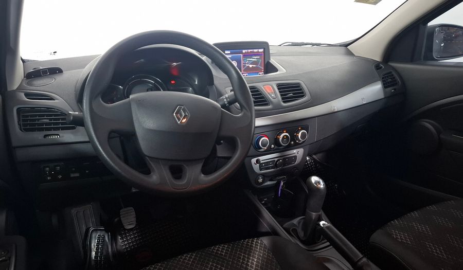 Renault Fluence 1.6 DYNAMIQUE PACK Sedan 2015