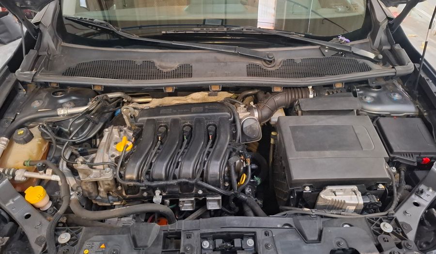 Renault Fluence 1.6 DYNAMIQUE PACK Sedan 2015