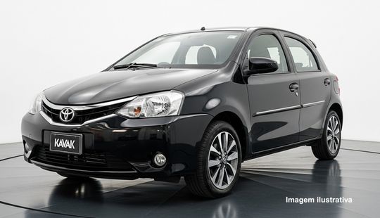 Toyota • Etios
