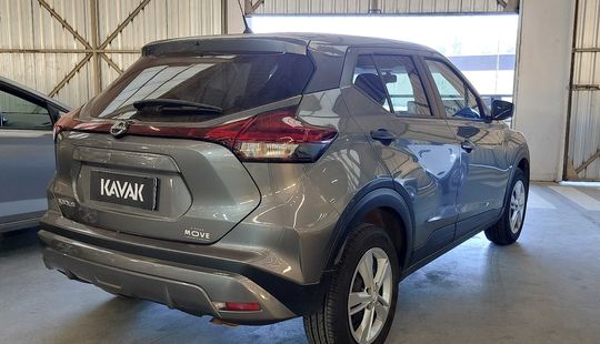 Nissan • Kicks