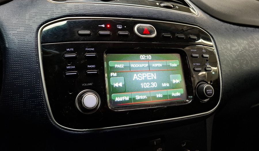 Fiat Punto 1.4 ATTRACTIVE 5P Hatchback 2016