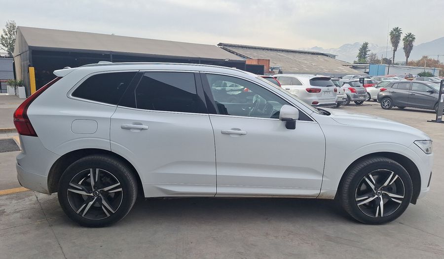 Volvo Xc60 2.0 T6 R-DESIGN AUTO 4WD Suv 2018
