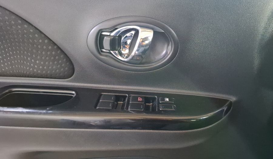 Nissan March 1.6 ADVANCE AUTO Hatchback 2021