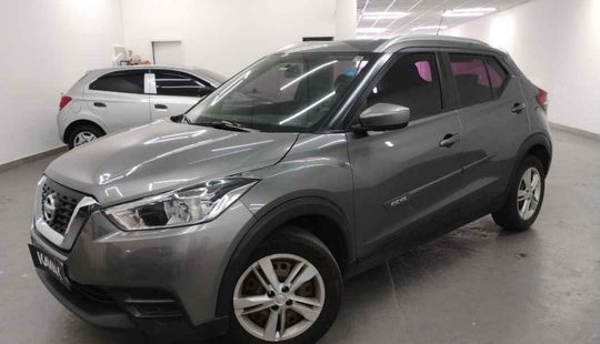 Nissan • Kicks