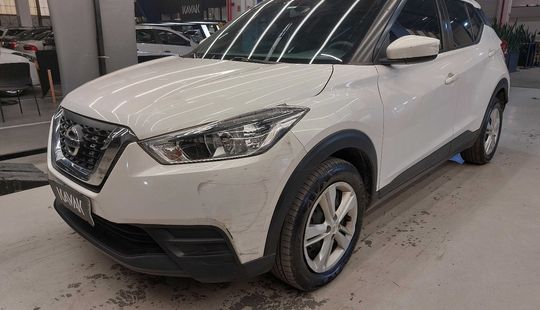 Nissan • Kicks
