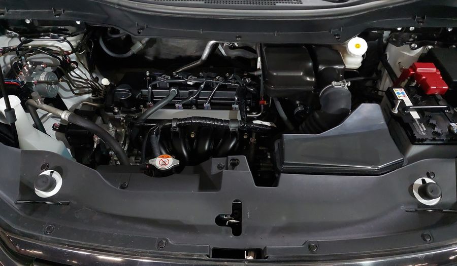 Mitsubishi Xpander 1.5 CROSS AUTO Minivan 2023