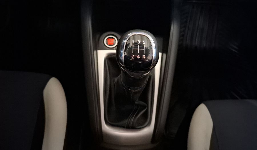 Nissan Versa 1.6 ADVANCE Sedan 2020