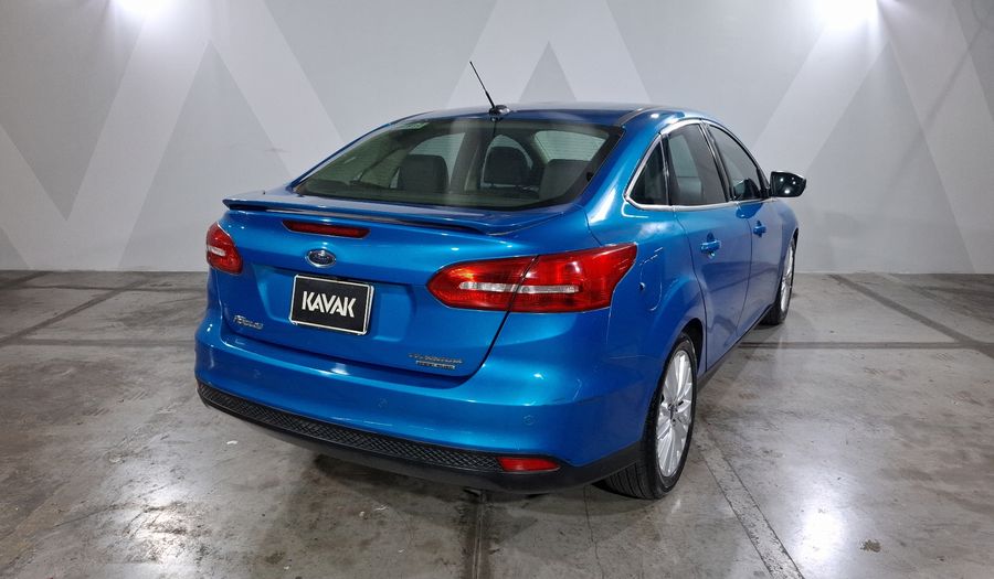 Ford Focus 2.0 TITANIUM AT Sedan 2016