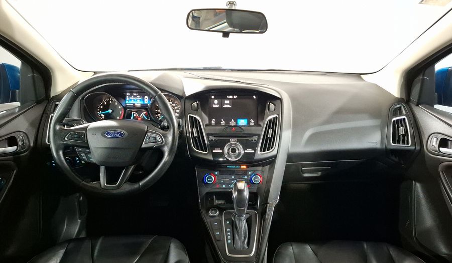 Ford Focus 2.0 TITANIUM AT Sedan 2016