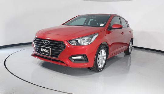 Hyundai • Accent