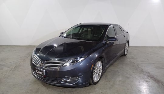 Lincoln • MKZ
