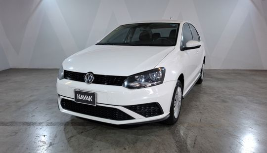 Volkswagen • Vento
