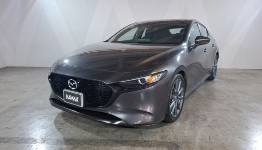 Mazda • Mazda 3