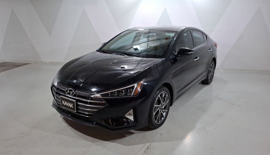 Hyundai • Elantra