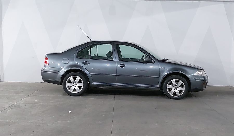 Volkswagen Jetta 2.0 TRENDLINE TIPTRONIC Sedan 2010