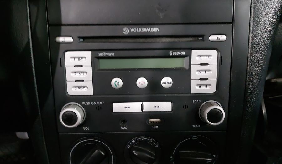 Volkswagen Jetta 2.0 TRENDLINE TIPTRONIC Sedan 2010