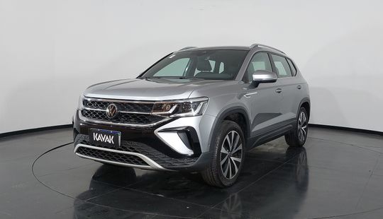 Volkswagen • Taos