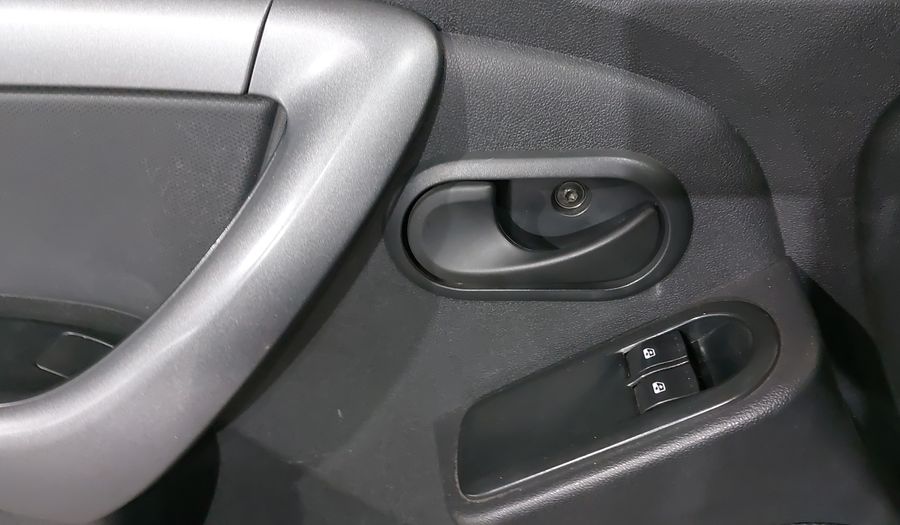 Renault Duster 2.0 EXPRESSION MT Suv 2015
