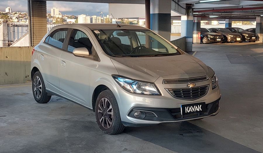 Chevrolet Onix MPFI LTZ Hatchback 2016