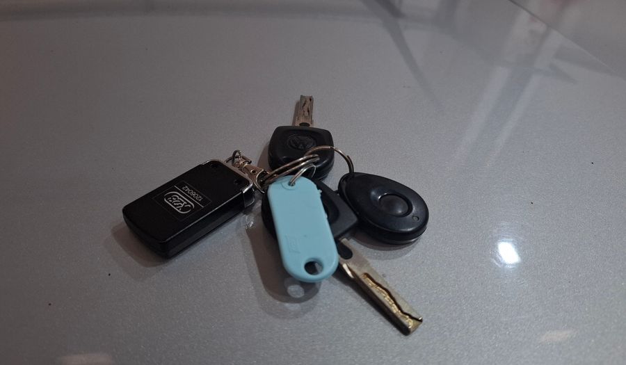 Volkswagen Gol 1.4 POWER (+DA+AA) Hatchback 2013