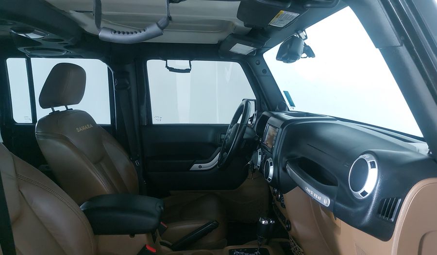 Jeep Wrangler 3.6 UNLIMITED SAHARA 4WD AUTO Suv 2013