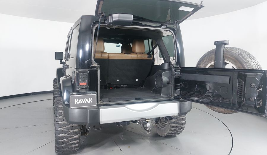 Jeep Wrangler 3.6 UNLIMITED SAHARA 4WD AUTO Suv 2013