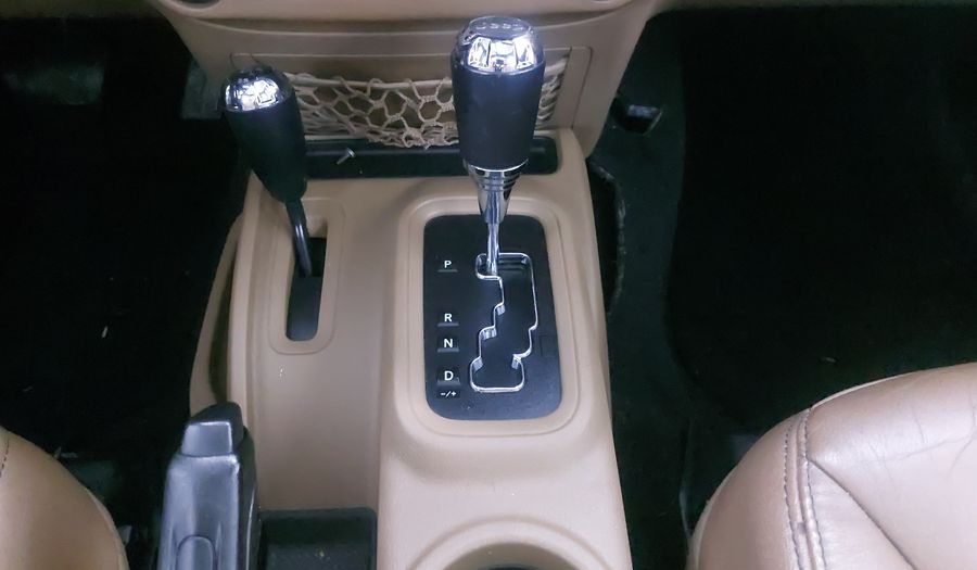 Jeep Wrangler 3.6 UNLIMITED SAHARA 4WD AUTO Suv 2013
