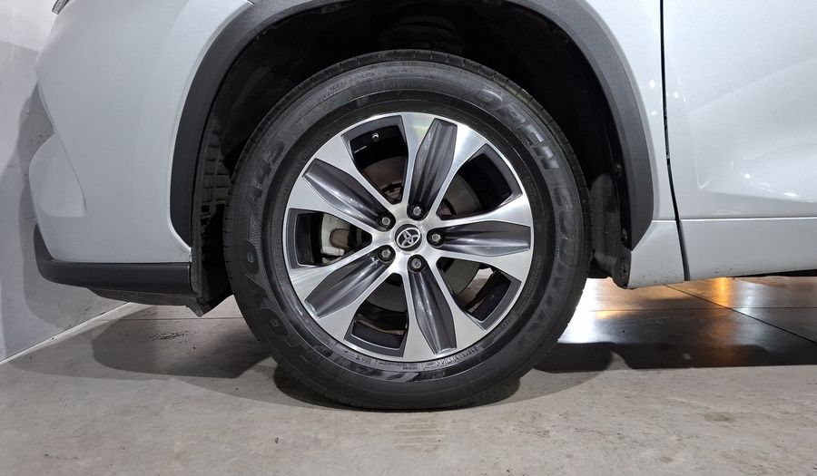 Toyota Highlander 3.5 XLE AUTO Suv 2021