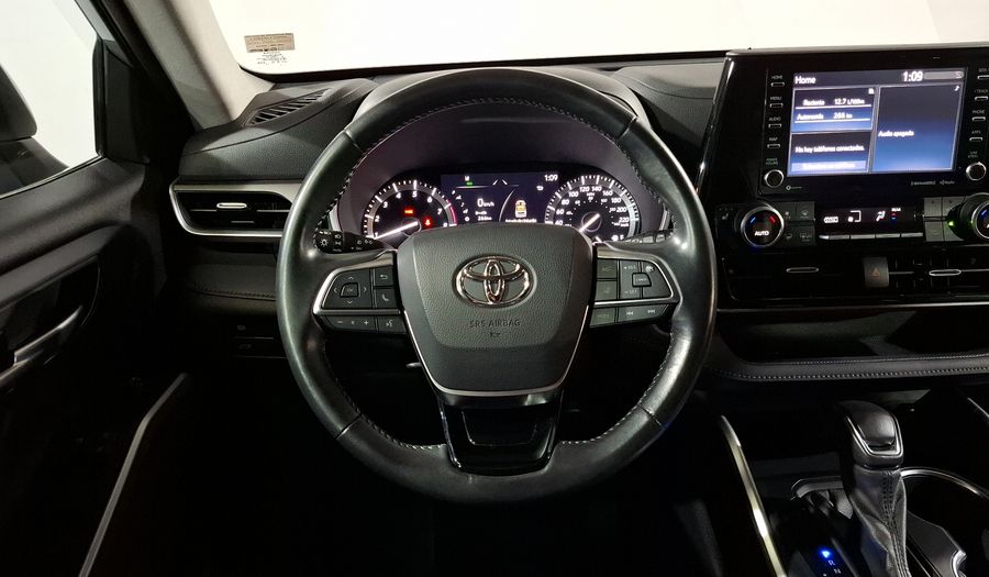 Toyota Highlander 3.5 XLE AUTO Suv 2021