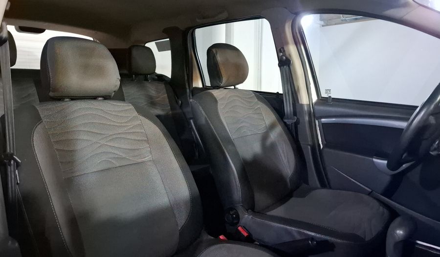 Renault Duster 2.0 DYNAMIQUE MEDIA NAV AT Suv 2015