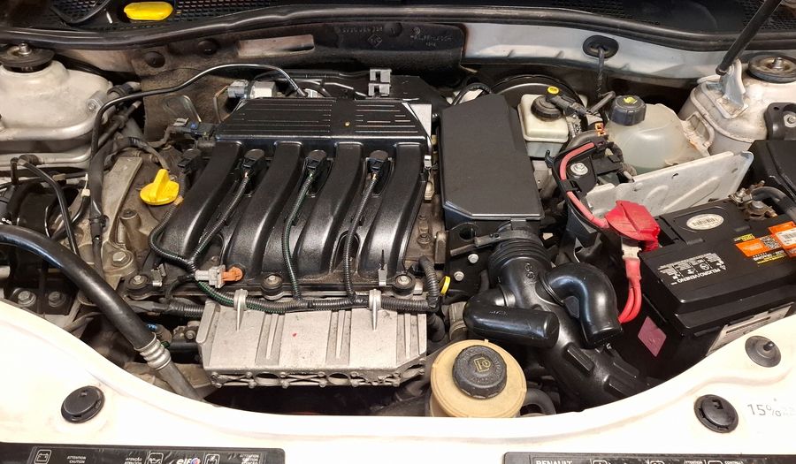 Renault Duster 2.0 DYNAMIQUE MEDIA NAV AT Suv 2015
