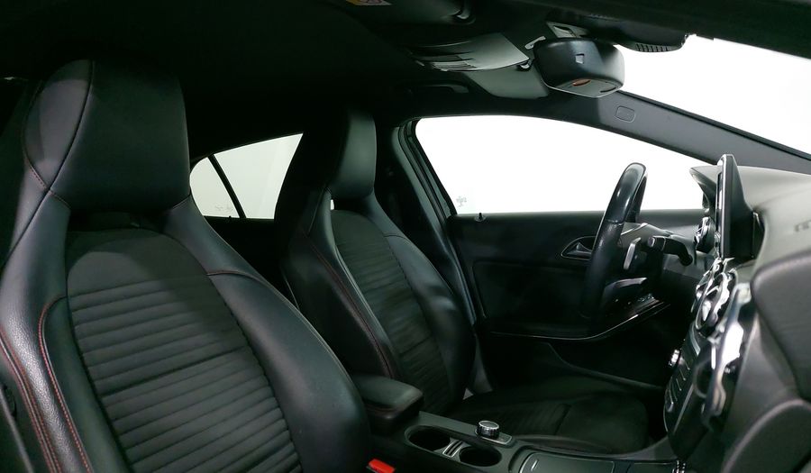Mercedes Benz Clase Gla 2.0 GLA 250 SPORT DCT Suv 2018