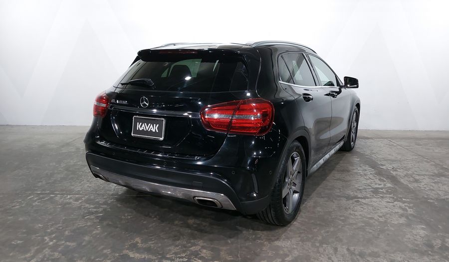 Mercedes Benz Clase Gla 2.0 GLA 250 SPORT DCT Suv 2018