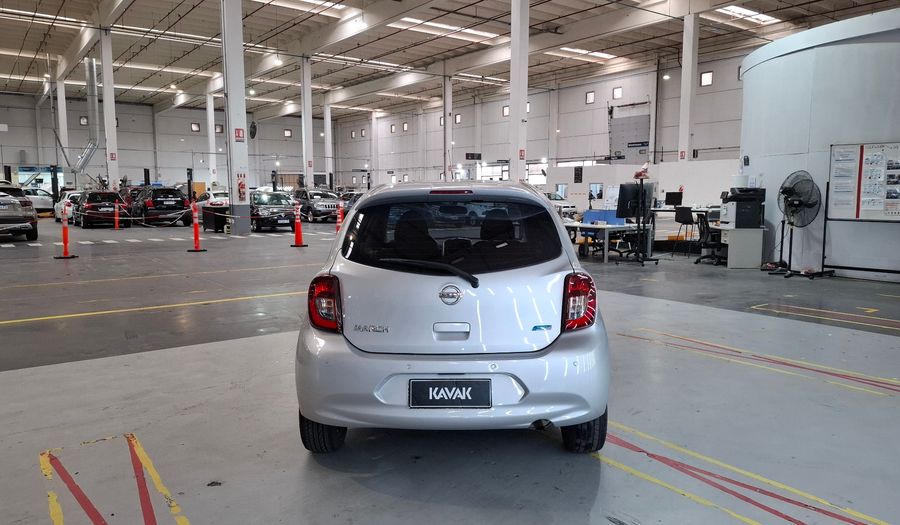 Nissan March 1.6 ADVANCE Hatchback 2017