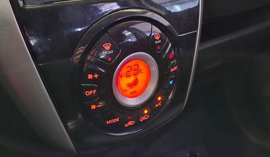 Nissan March 1.6 ADVANCE Hatchback 2017