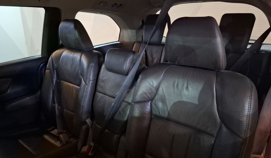 Honda Odyssey 3.5 LX AT Minivan 2013