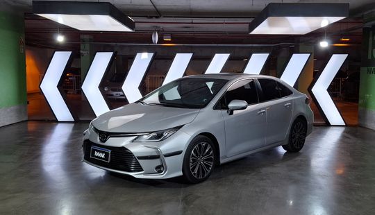 Toyota • Corolla
